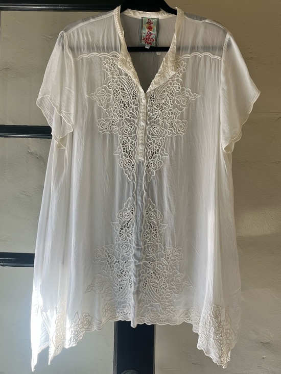 Johnny Was Tops - Beautiful Johnny Was Tunic Blouse